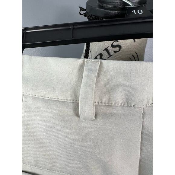 Men's Greg Norman off white Golf Shorts with pockets - Picture 8 of 11